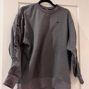 Nike crewneck